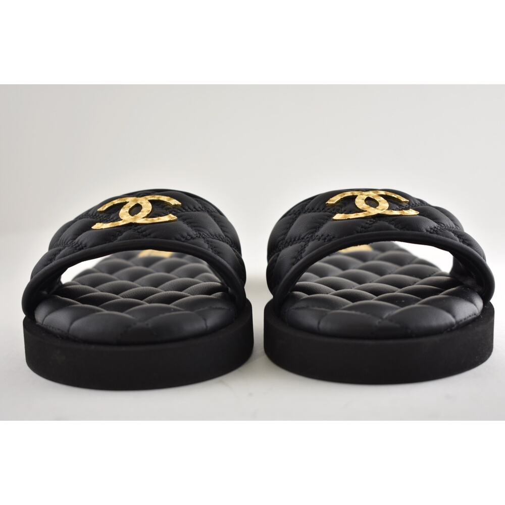 Chanel REV Black Quilted Leather Gold Logo Mule Slide Sandal Flip Flop Flat 35 - Picture 10 of 16